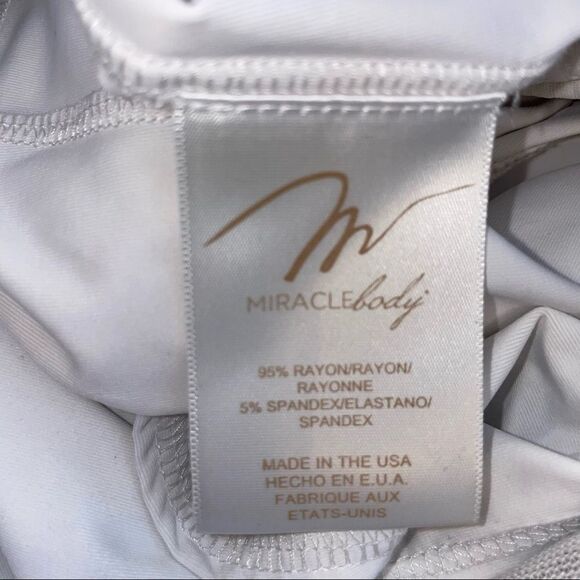 MIRACLEBODY by Miraclesuit Women's Marilyn 3/4 Sleeve Pullover Dress SZ SM - Picture 8 of 10